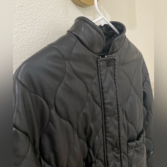 Slate & Willow Quilted Faux Leather Black Jacket Size Small - Picture 13 of 16